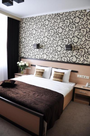 Oasis Zip Hotel